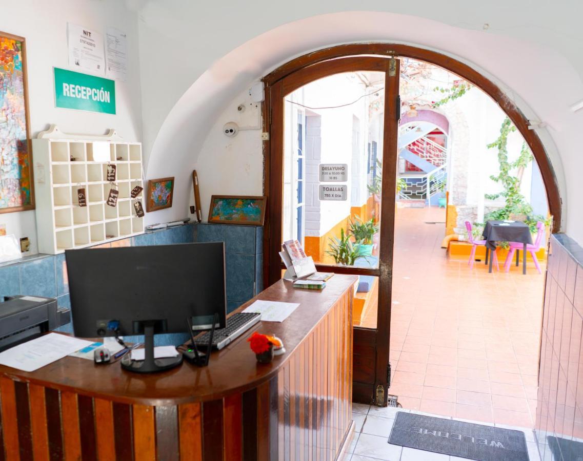 Hostal Zeballos Tarija Exterior photo